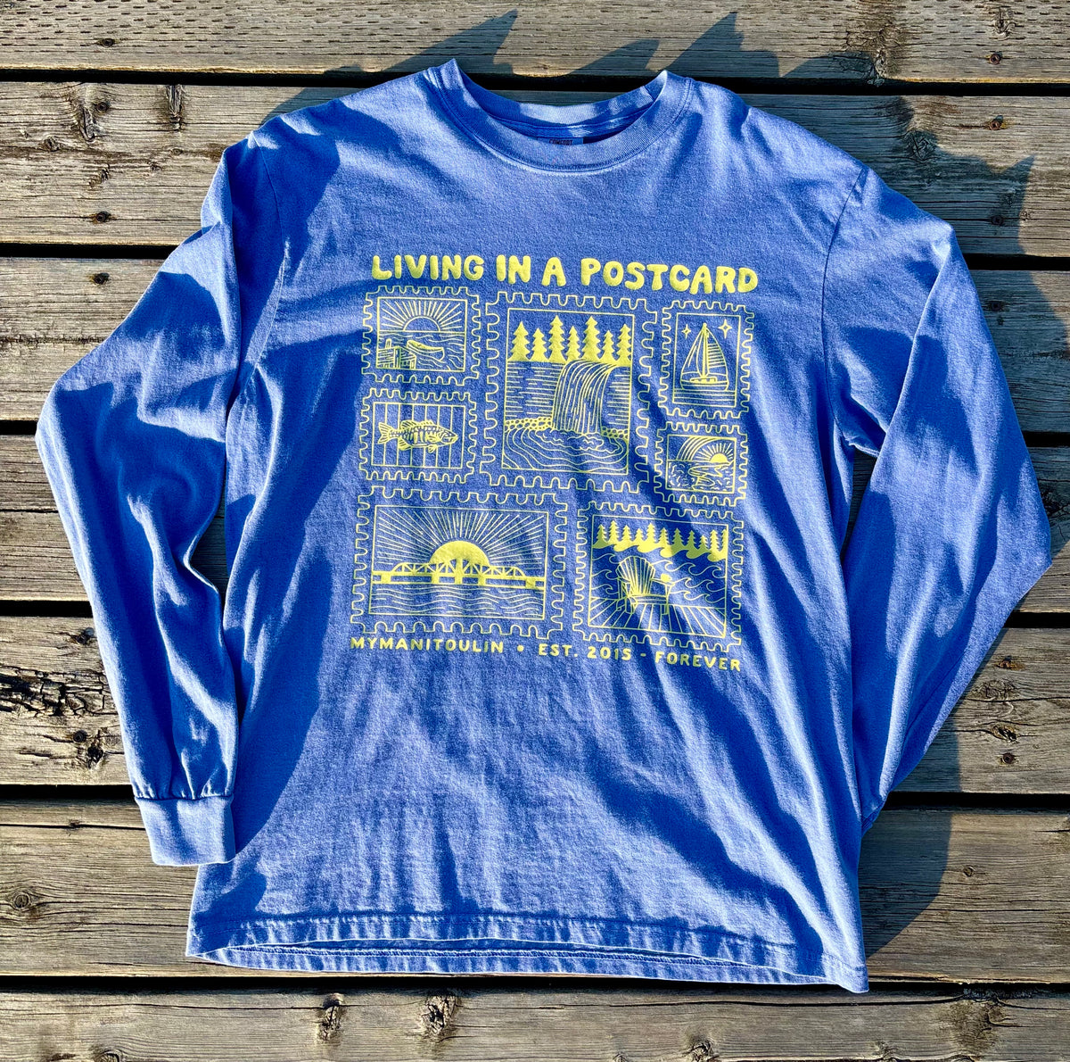LIVING IN A POSTCARD Long-Sleeve
